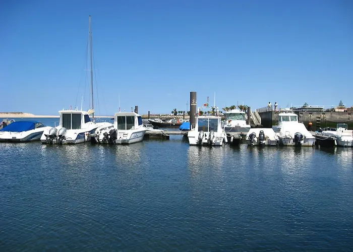 Hébergement de vacances Casa De Luxo Em